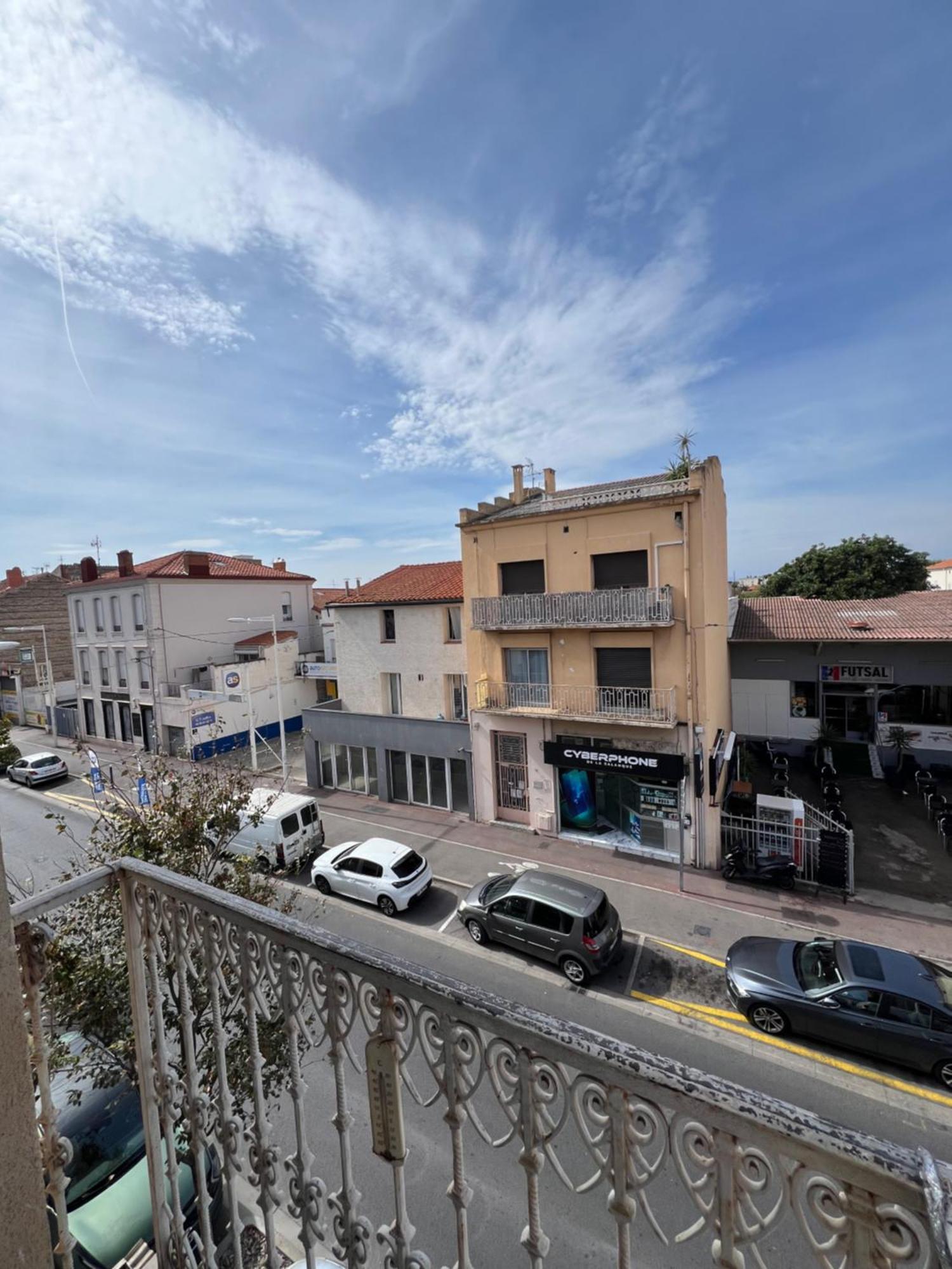 Grand Logements - 3 Chambres Perpignan Exterior photo